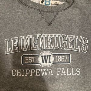 Leinenkugel’s gray small crewneck sweatshirt